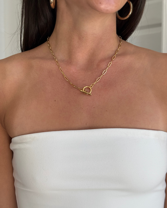 Lily Necklace