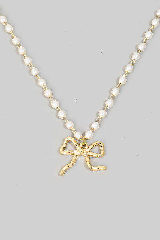 Bow Pearl Chain Necklace