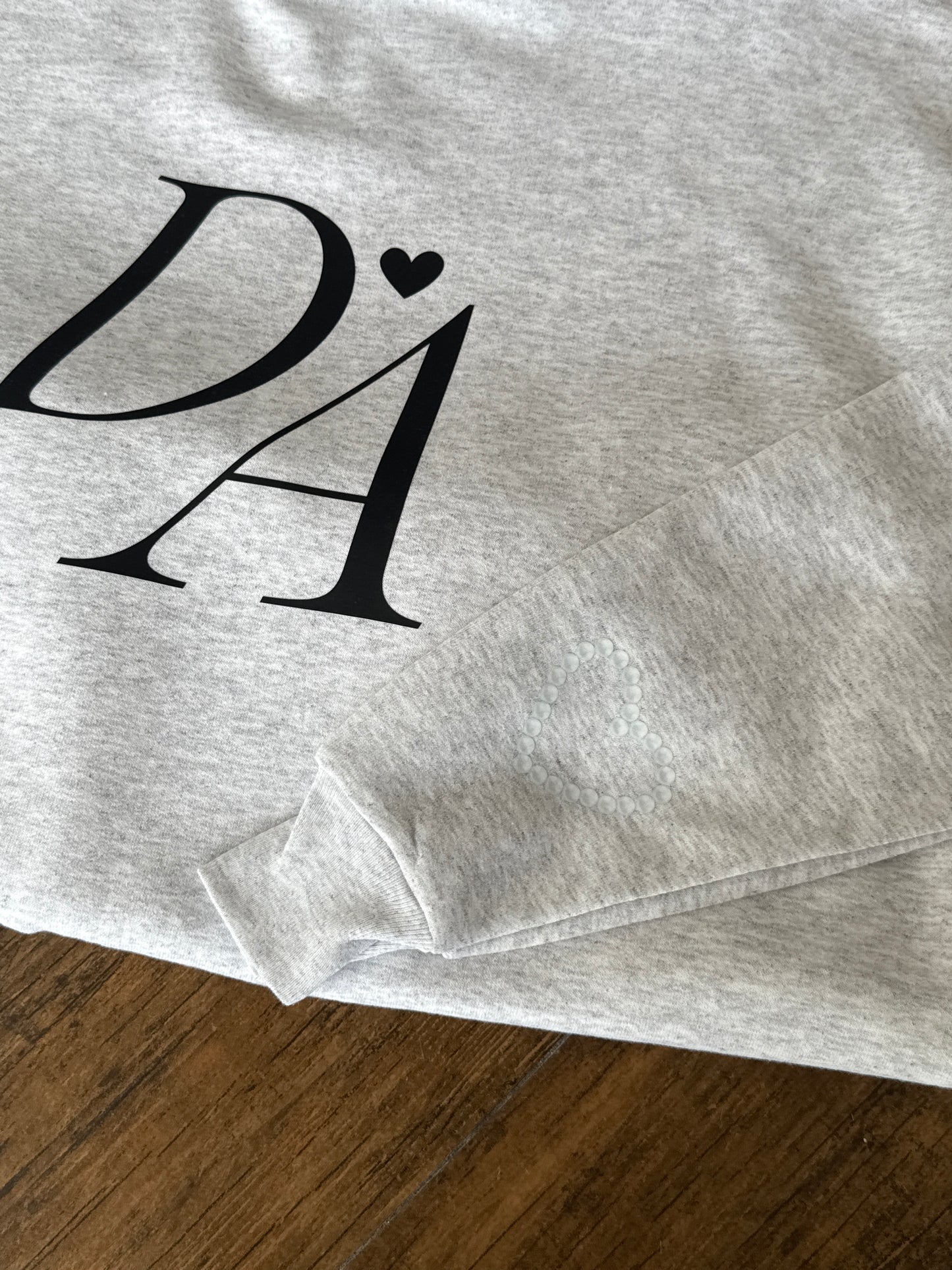 DA Crewneck — M
